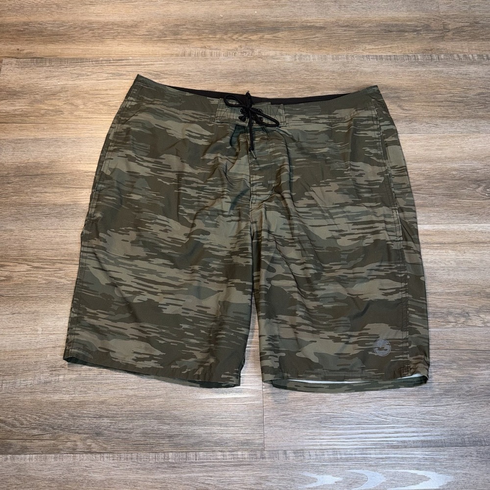 Hollister Board Shorts Mens 36W Green Camo Pattern w/ Drawstring Closure